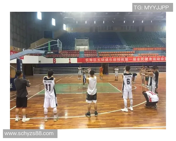 重庆篮球队在全国耐力排行榜中荣登第七名展现出强大实力与潜力